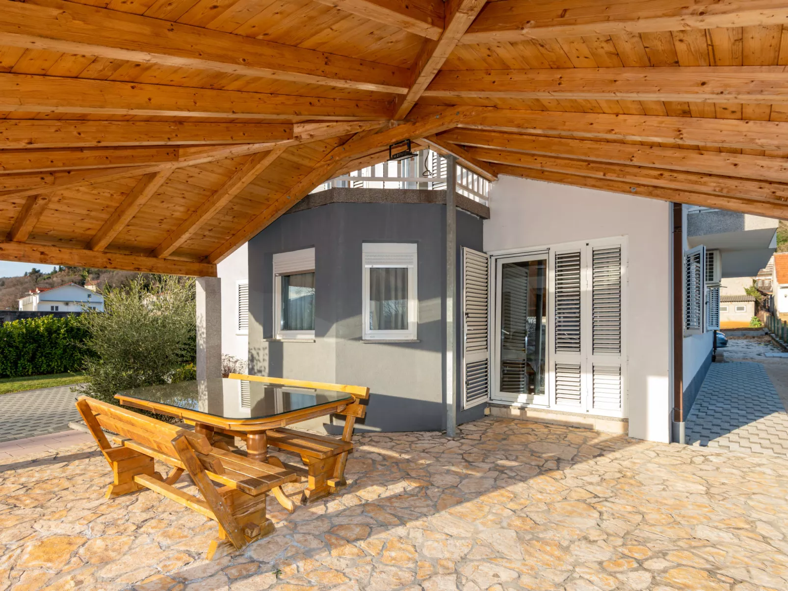 Matanovi dvori - Draußen