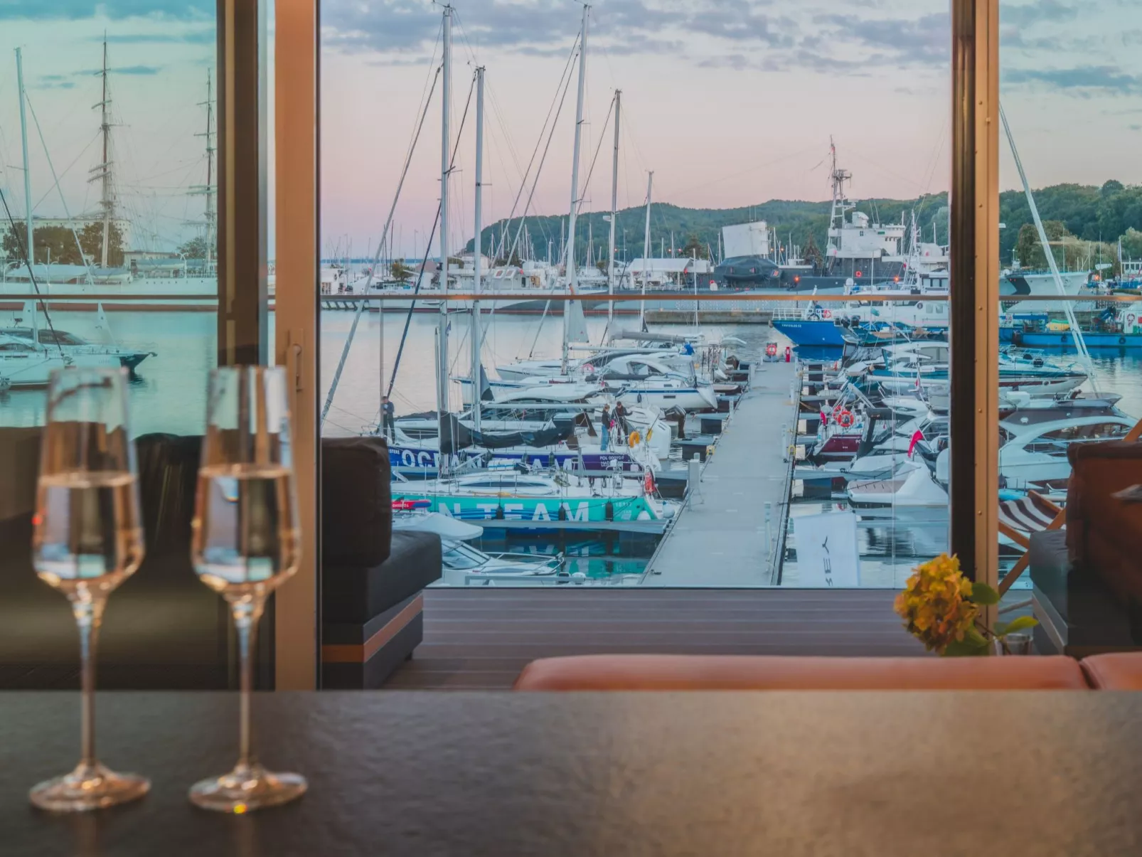 Yacht Park Apartment mit Panoramablick auf den Yachthafen in Gdynia, POLEN - Dedans