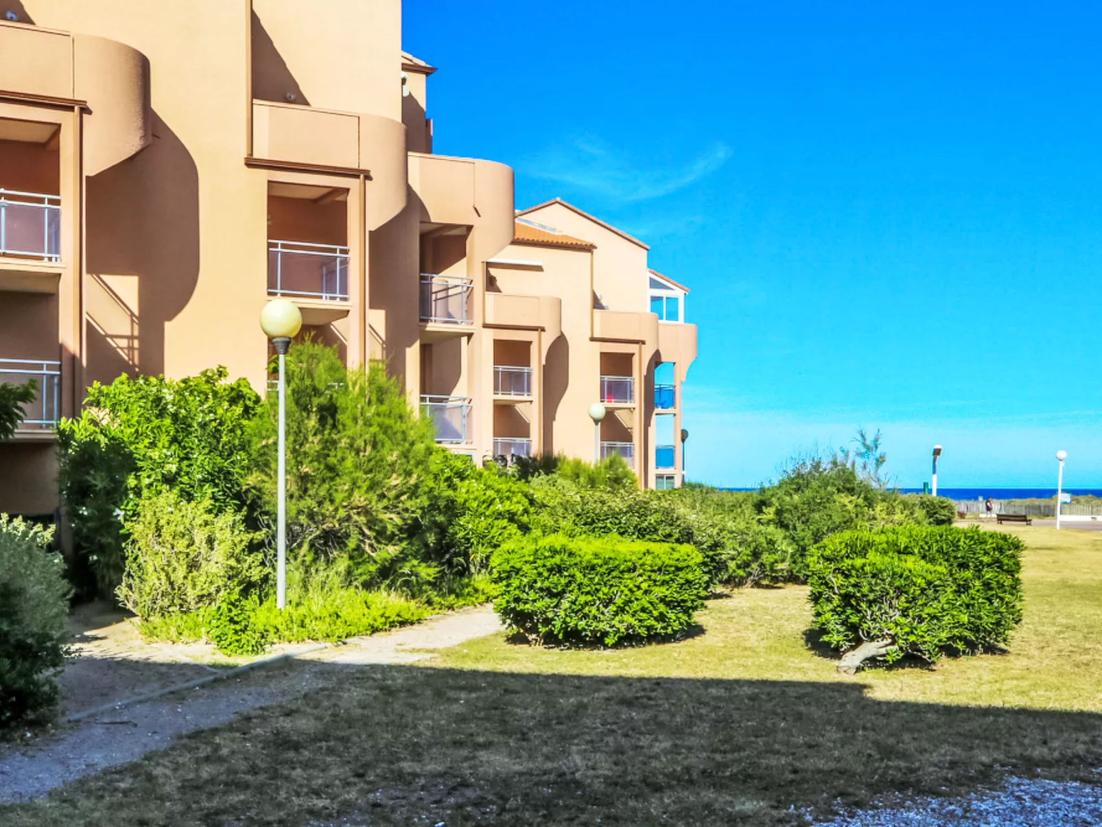 Cap de Mer - Draußen