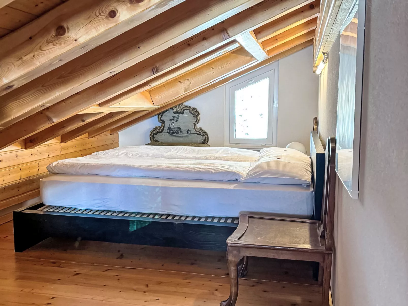 Edelweiss B - Drinnen