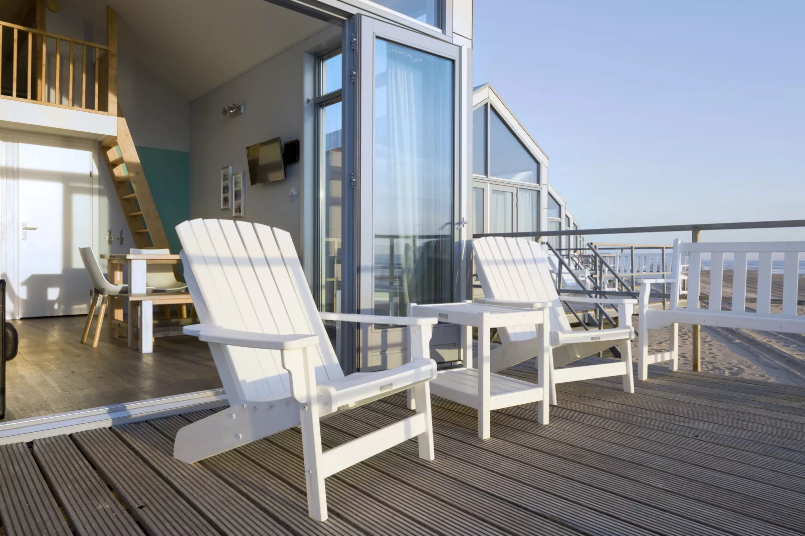 Resort Beach Houses Julianadorp 1-Terrace balcony