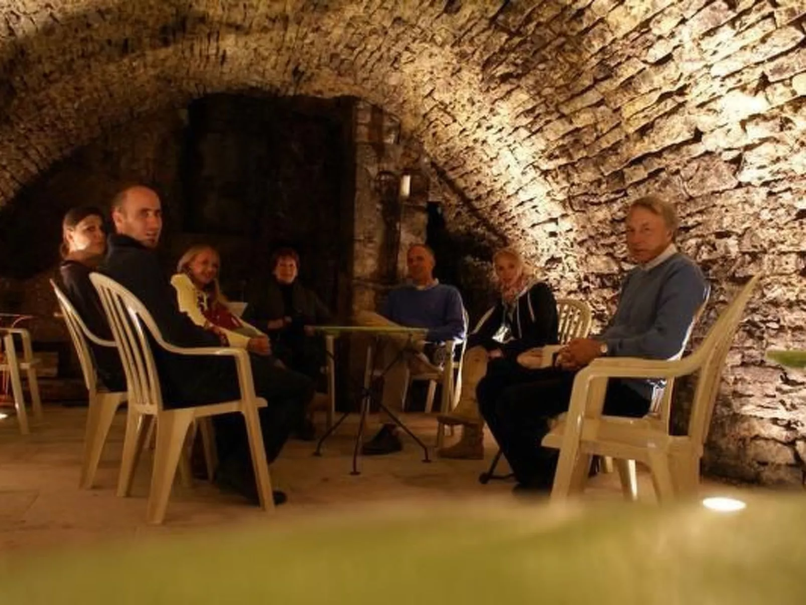 In Le Châtelet-Sur-Meuse mit Grill, Garten und Terrasse - Outside