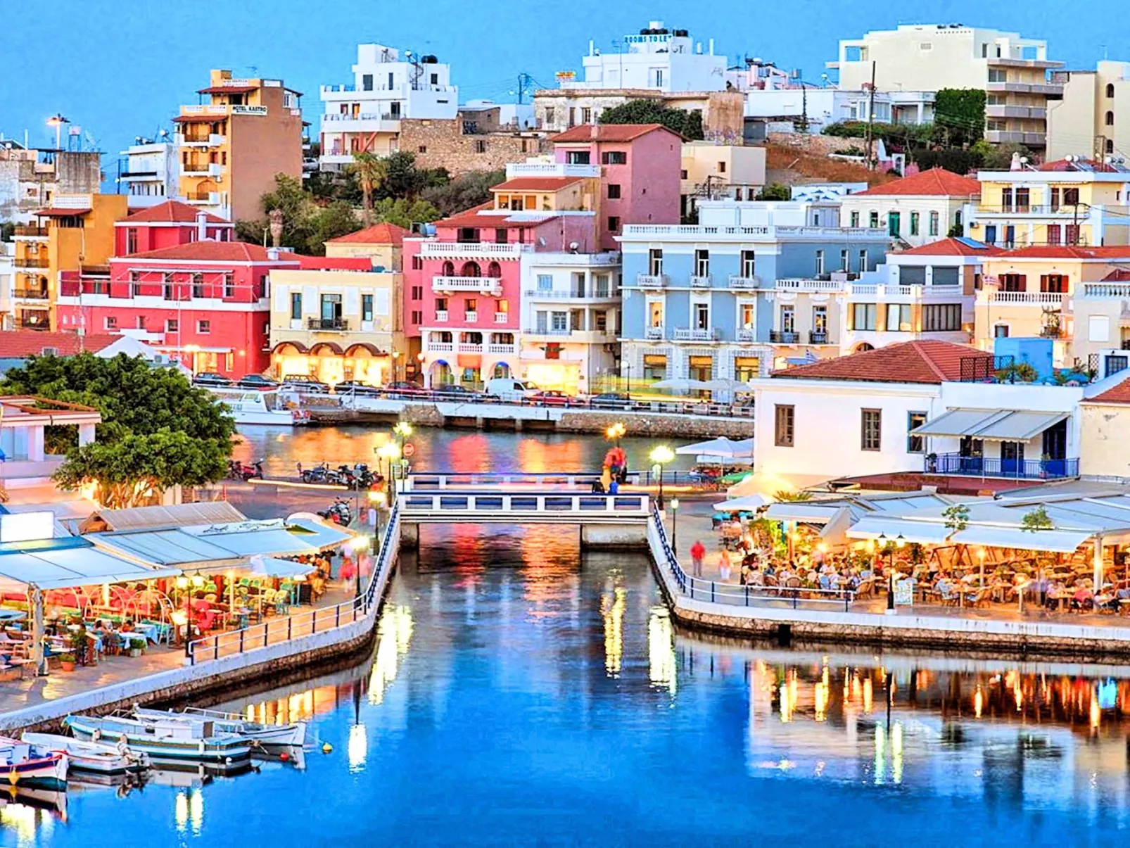 "Olive Green" mit Blick auf das Wasser - Outside