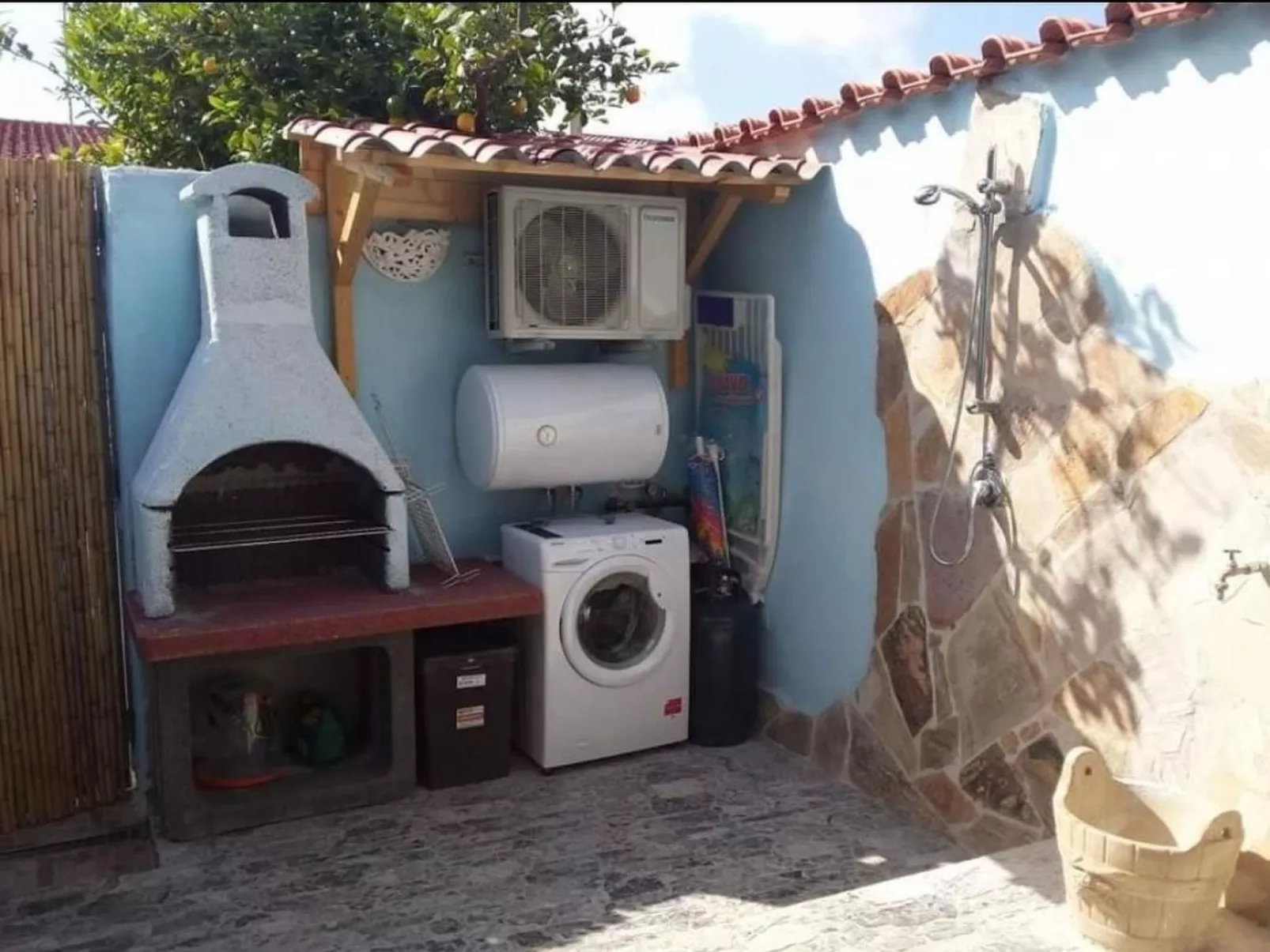 Wunderschönes freistehendes Haus - Image-tags.info