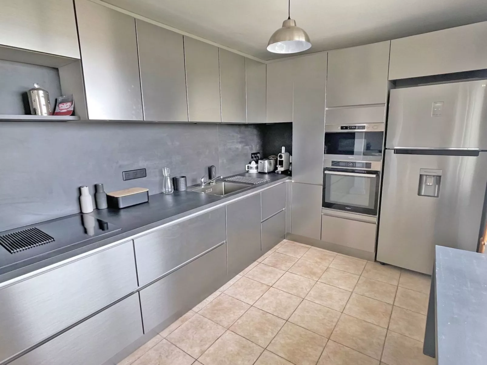 Wohnung Miremer - Meerblick - Klimaanlage - Drinnen