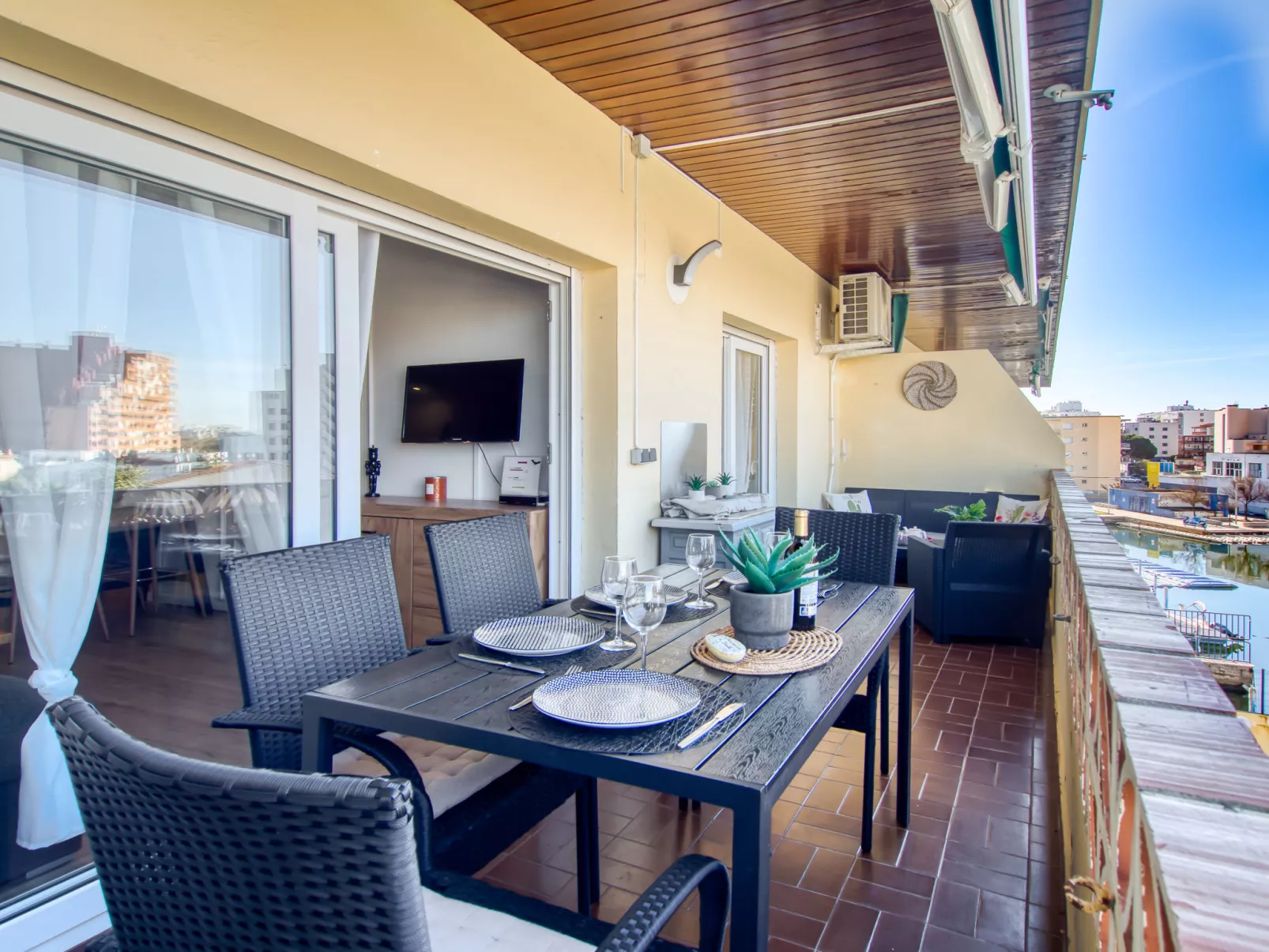 Puerto Simona - Dehors