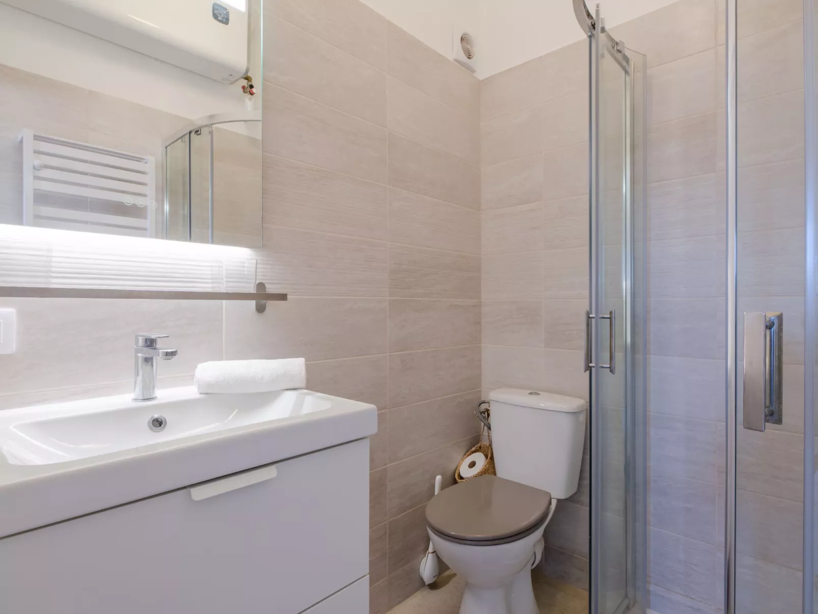 Lou Paradou - Dedans