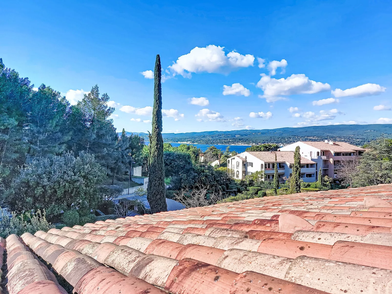 Hauts de la Madrague - Draußen