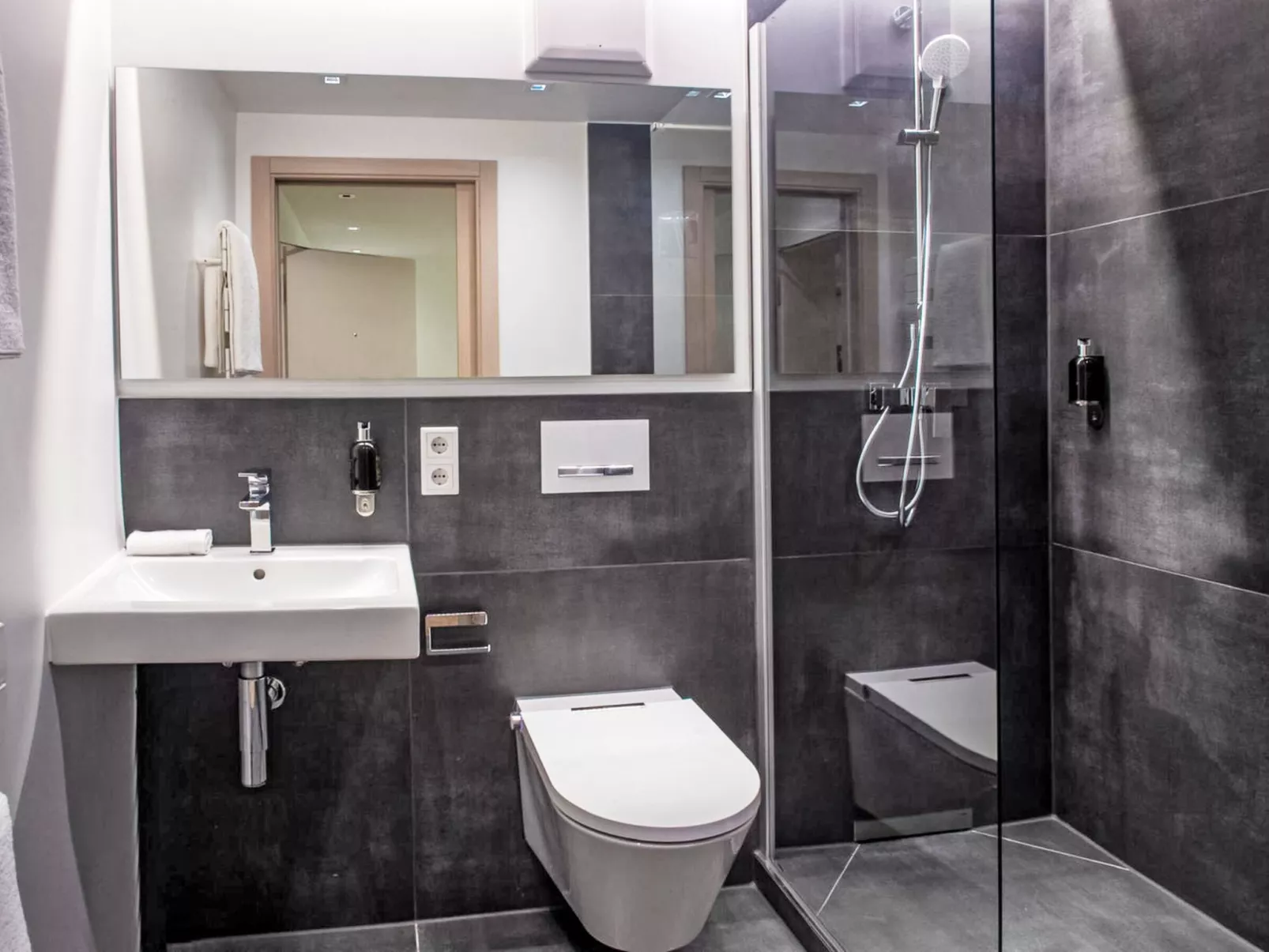 Munich Finest Apartment Studio 2 - Drinnen