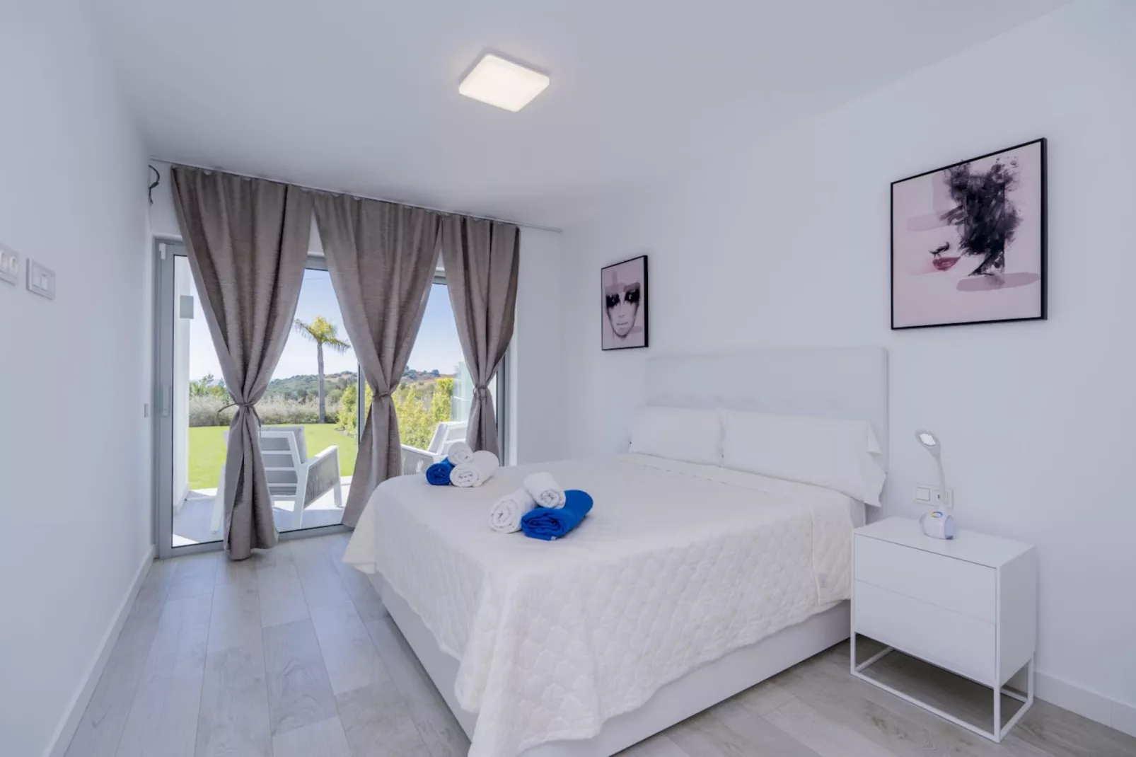 AL-1103 ESTEPONA - APARTMENT - ALCAZABA LAGOON - Chambre