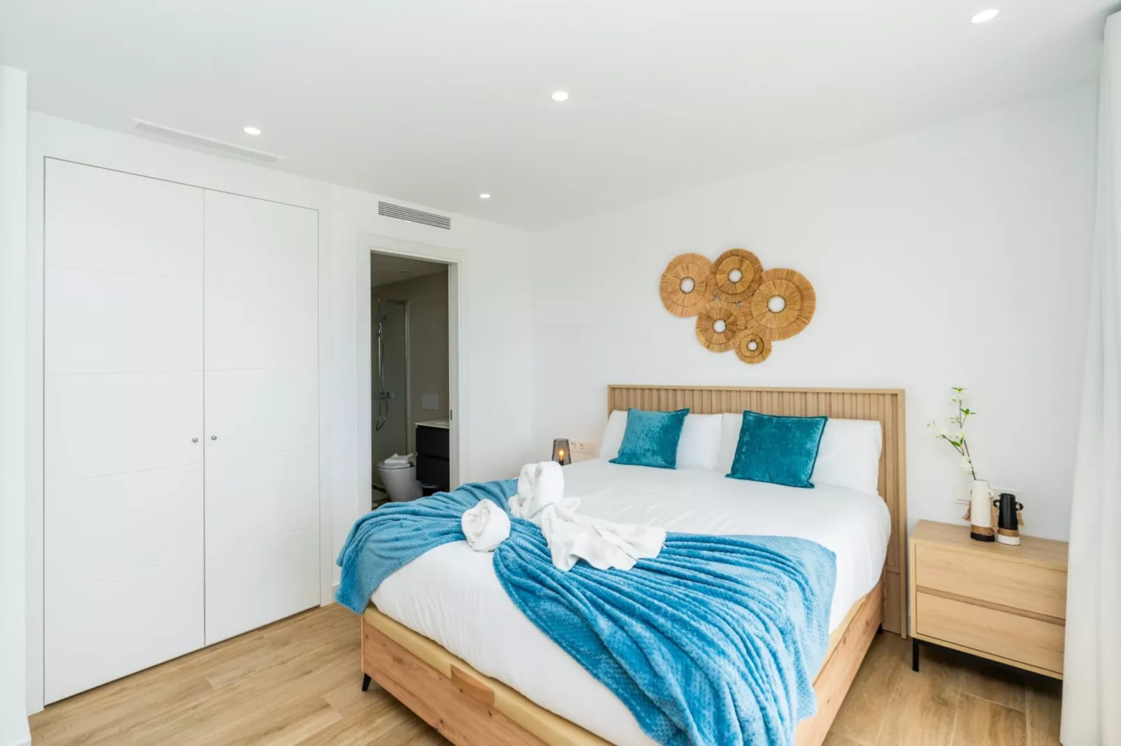 AL4-1901 ESTEPONA - APARTMENT - ALCAZABA LAGOON - Chambre