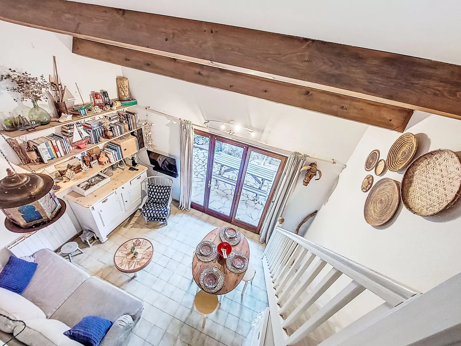 Santa Marina - Drinnen