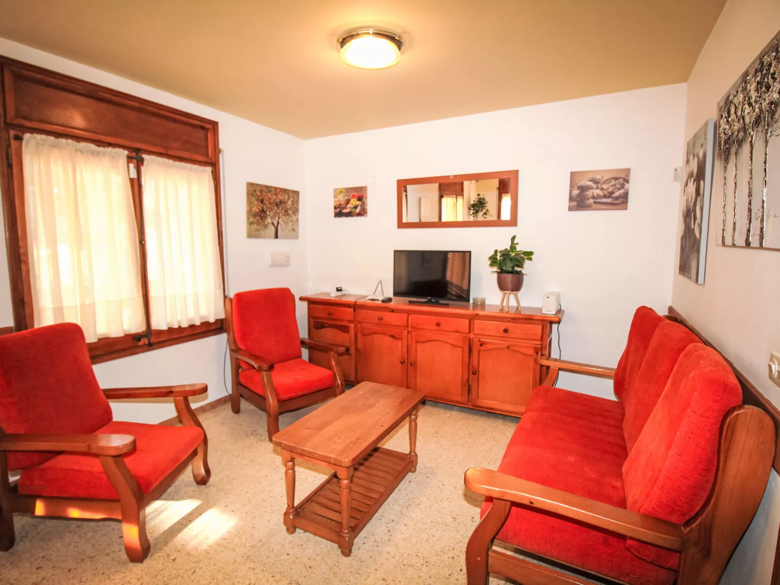 Torre Mitjorn - Drinnen