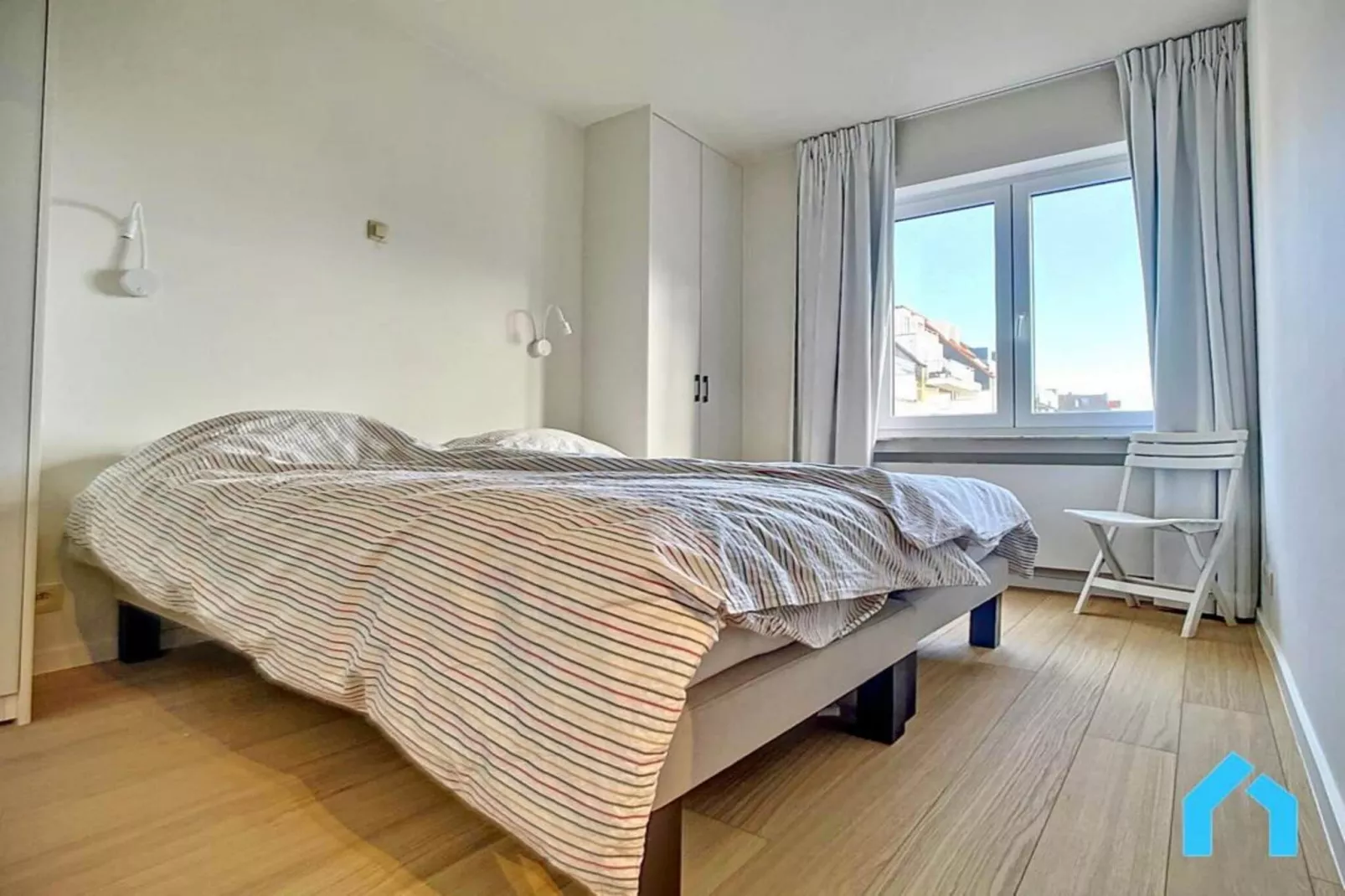 Sun Building 61 - Bedroom