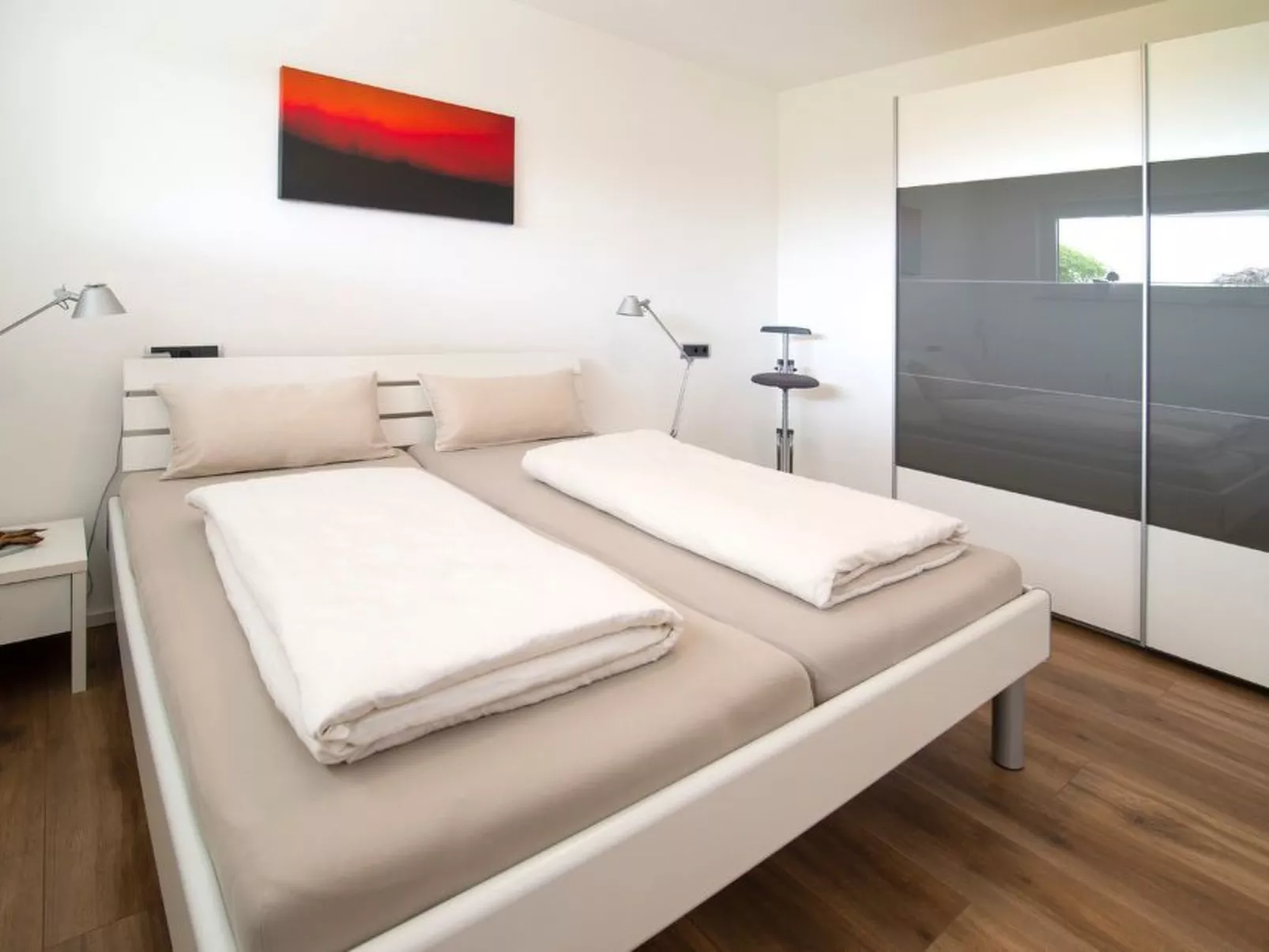 Mit schönem Garten - Inside