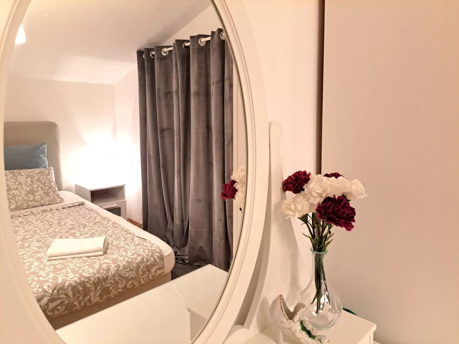 Anwesen "Steinperle mit beheiztem Schwimmbad" - Drinnen