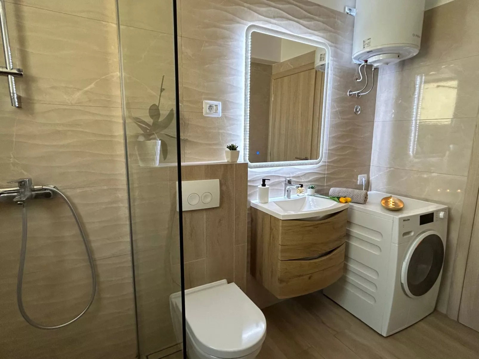 Diva mit privatem Pool - Dedans