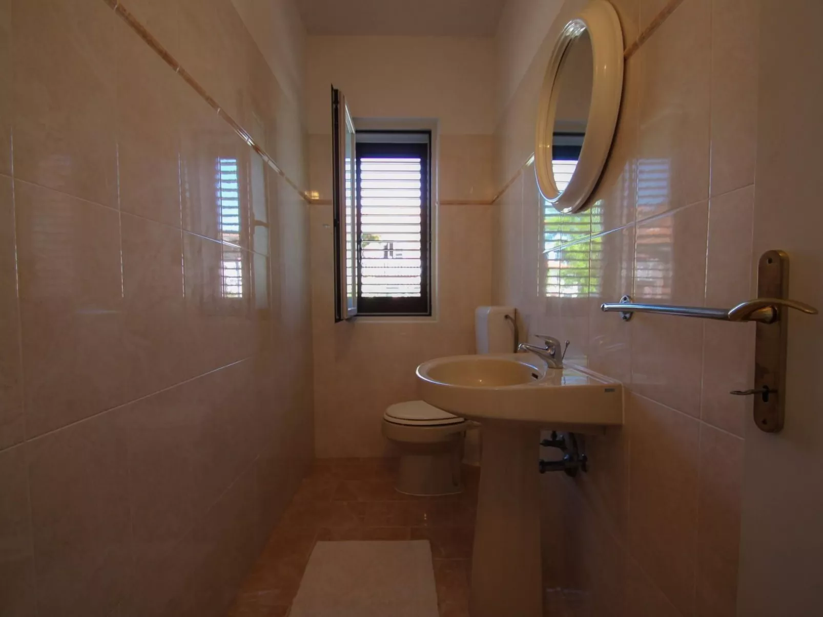 "Elena 4" direkt am Strand - Image-tags.info