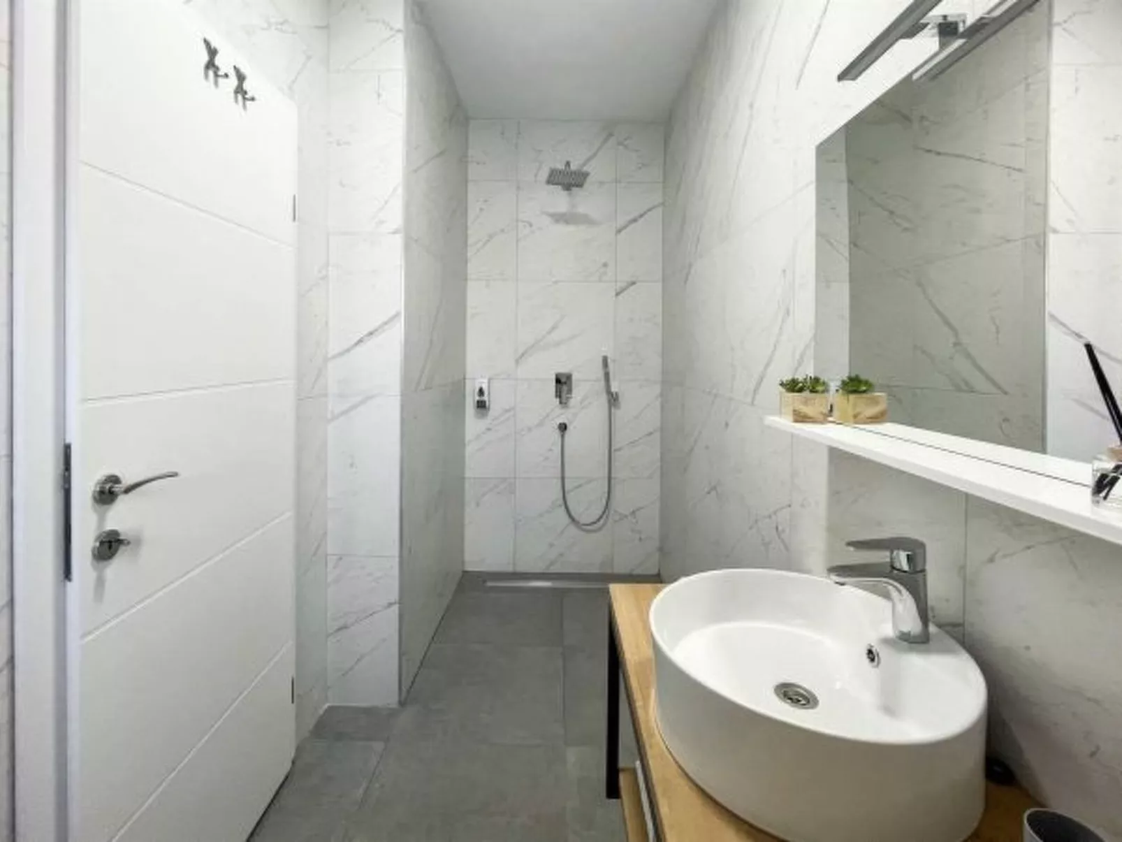 Villa Ela with heated pool - Image-tags.info