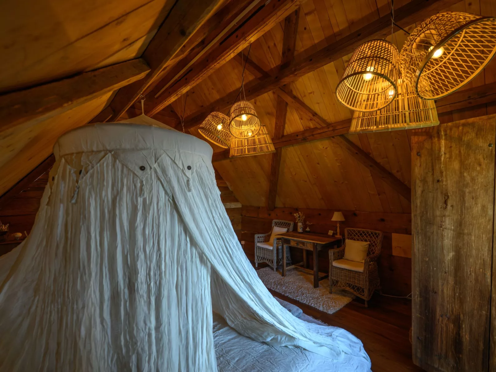 Speicher Dachstock - Dedans