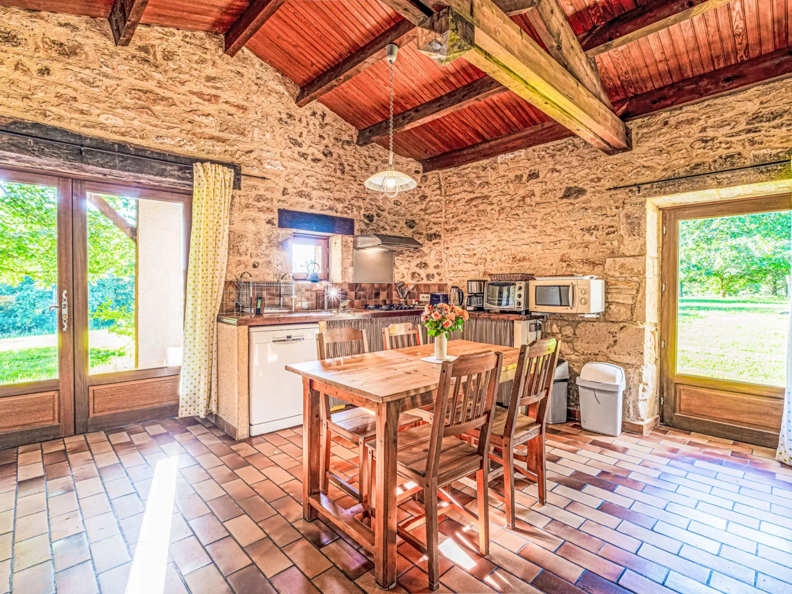 Gites de la Goujatte - Drinnen