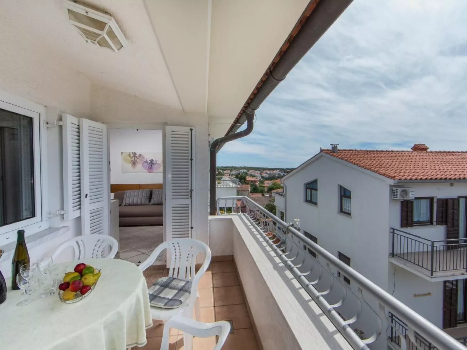 Mit Pool - Image-tags.info