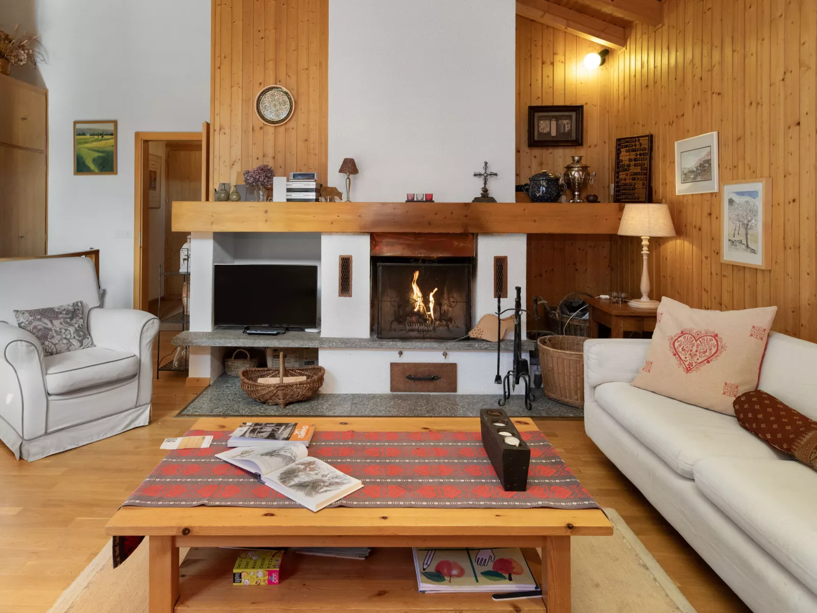 Veni, Vidi, Mansi - Drinnen