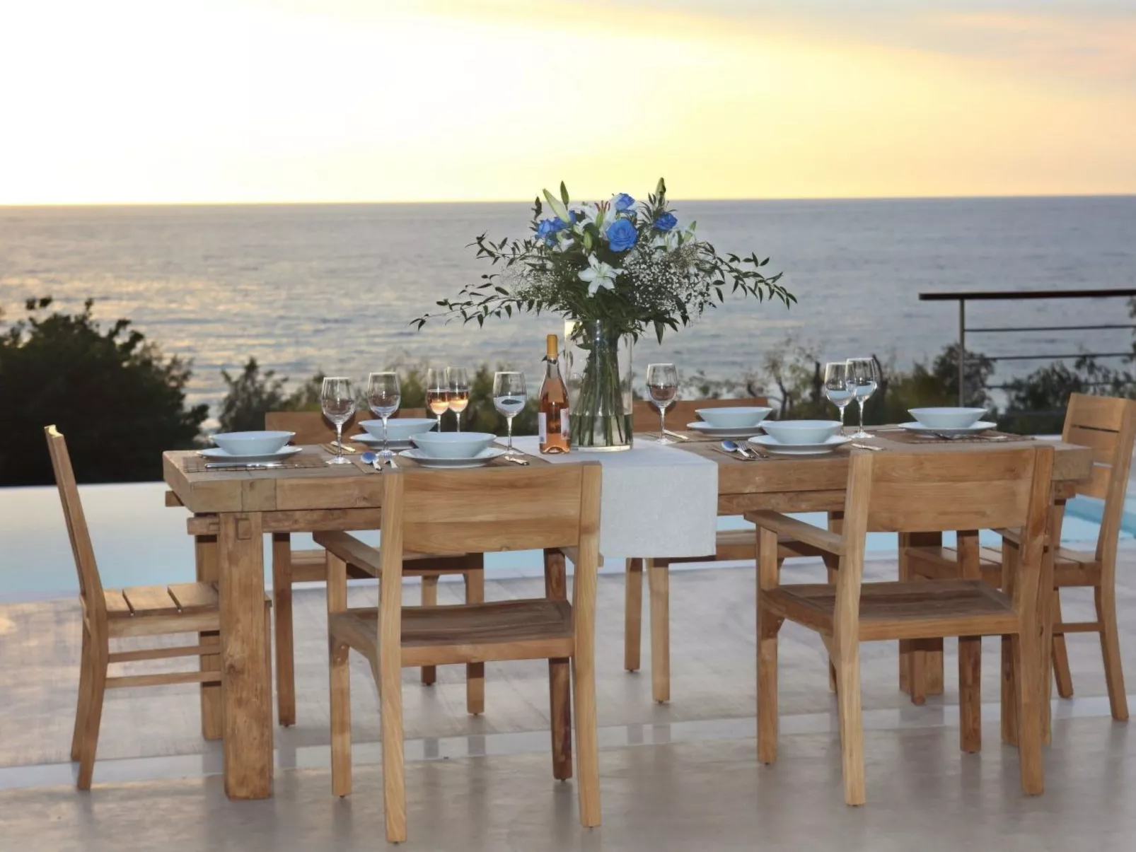 "Capro" mit Infinity-Pool - Image-tags.info