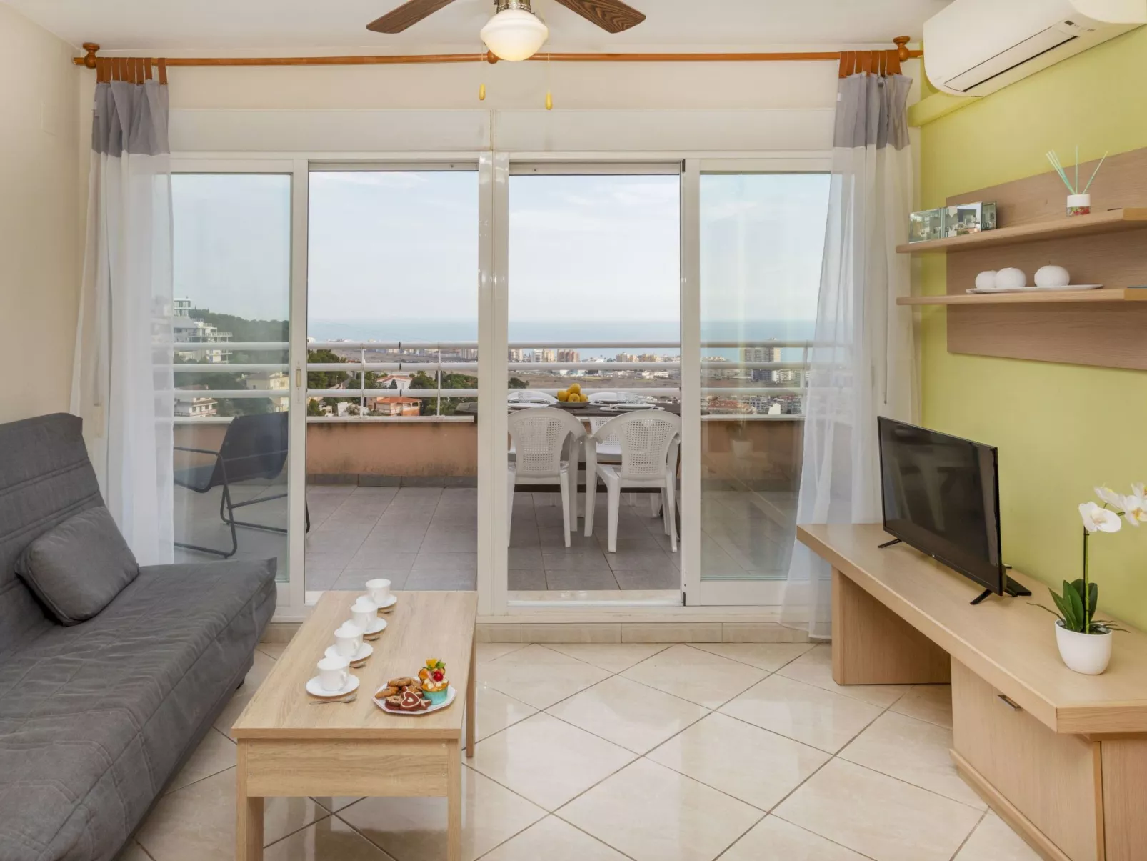 Montemar II - Drinnen