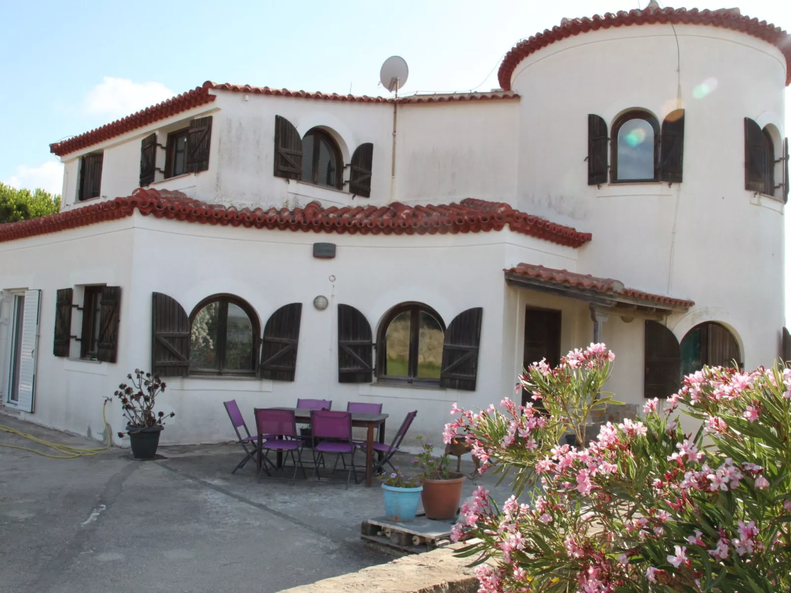 Charly Point Villa-Apartment, Doppelzimmer - Dehors