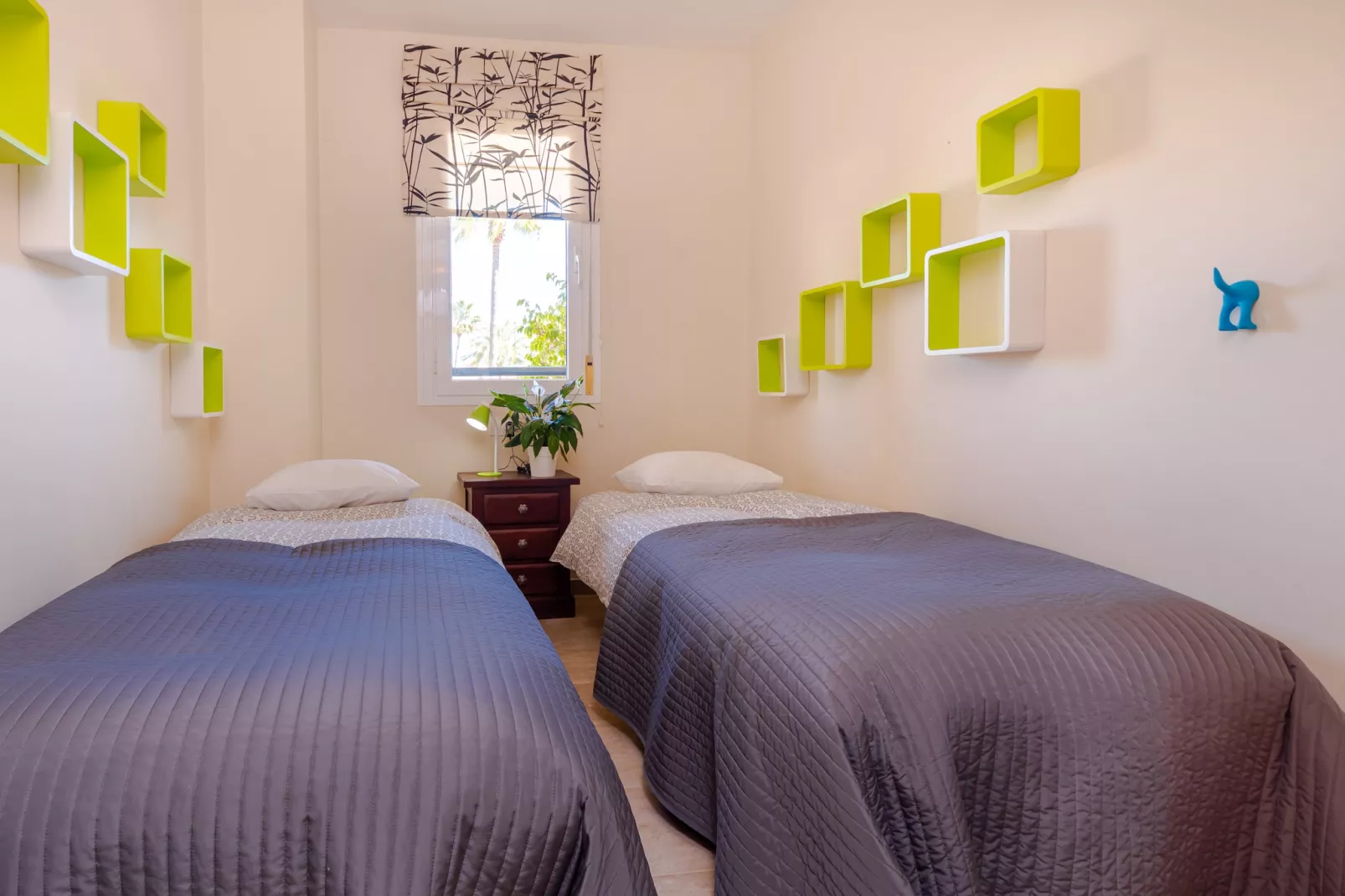 Apartment only 80 Meters from the Beach - Image-tags.childrenroom