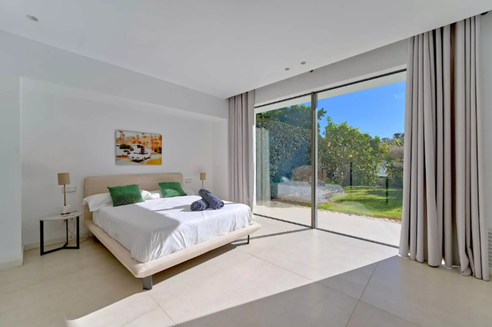 Contemporary & Very Spacious Villa Puerto Banus - Bedroom