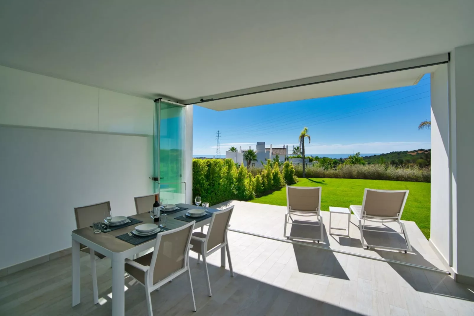 AL-1103 ESTEPONA - APARTMENT - ALCAZABA LAGOON - Terrasse / balcon