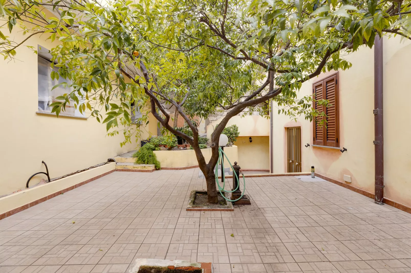 CASA DEI MILLE 1P - Garten Sommer