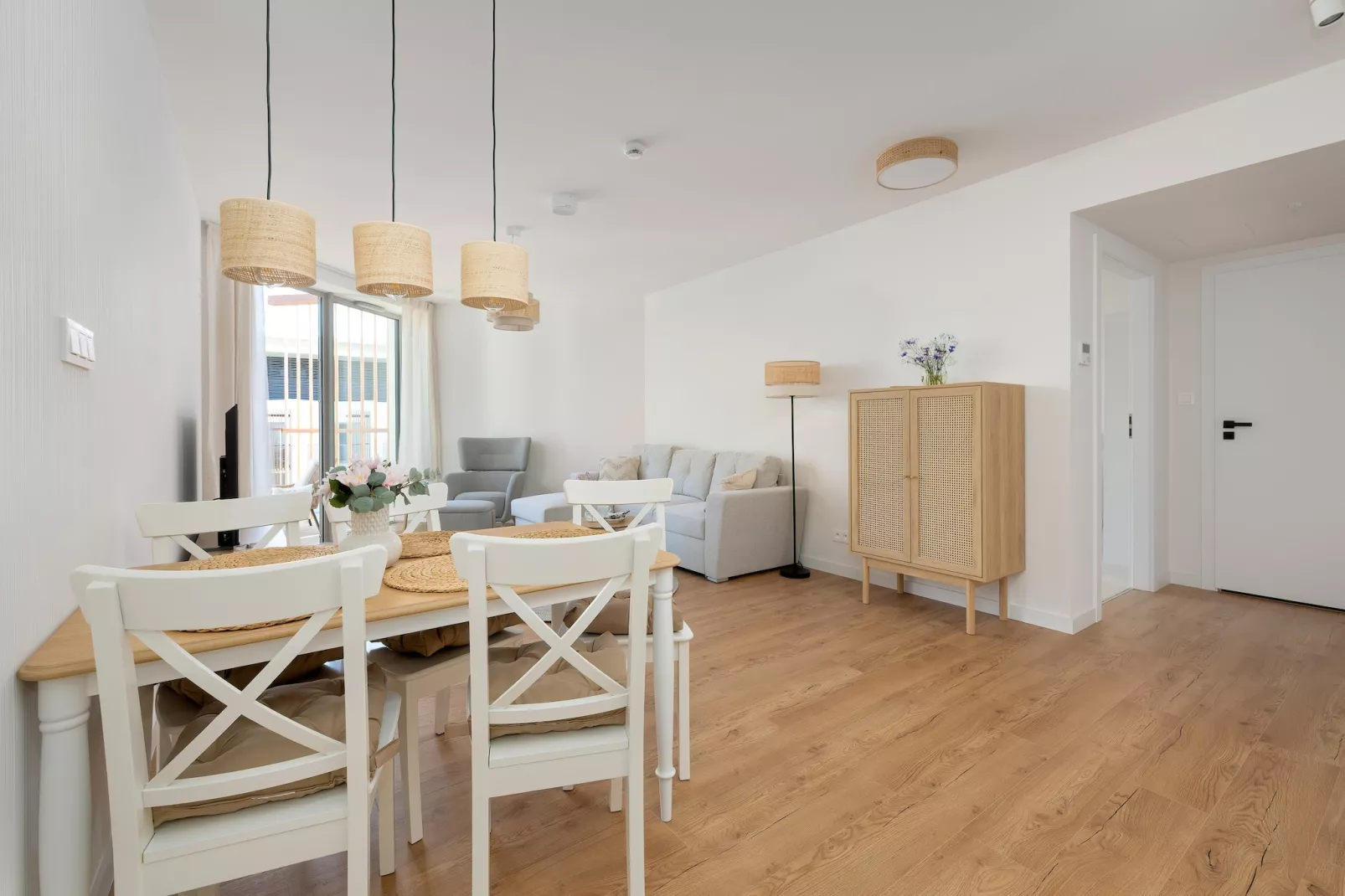 Apartament PINEA Grunwaldzka 82A-713 - Wohnzimmer