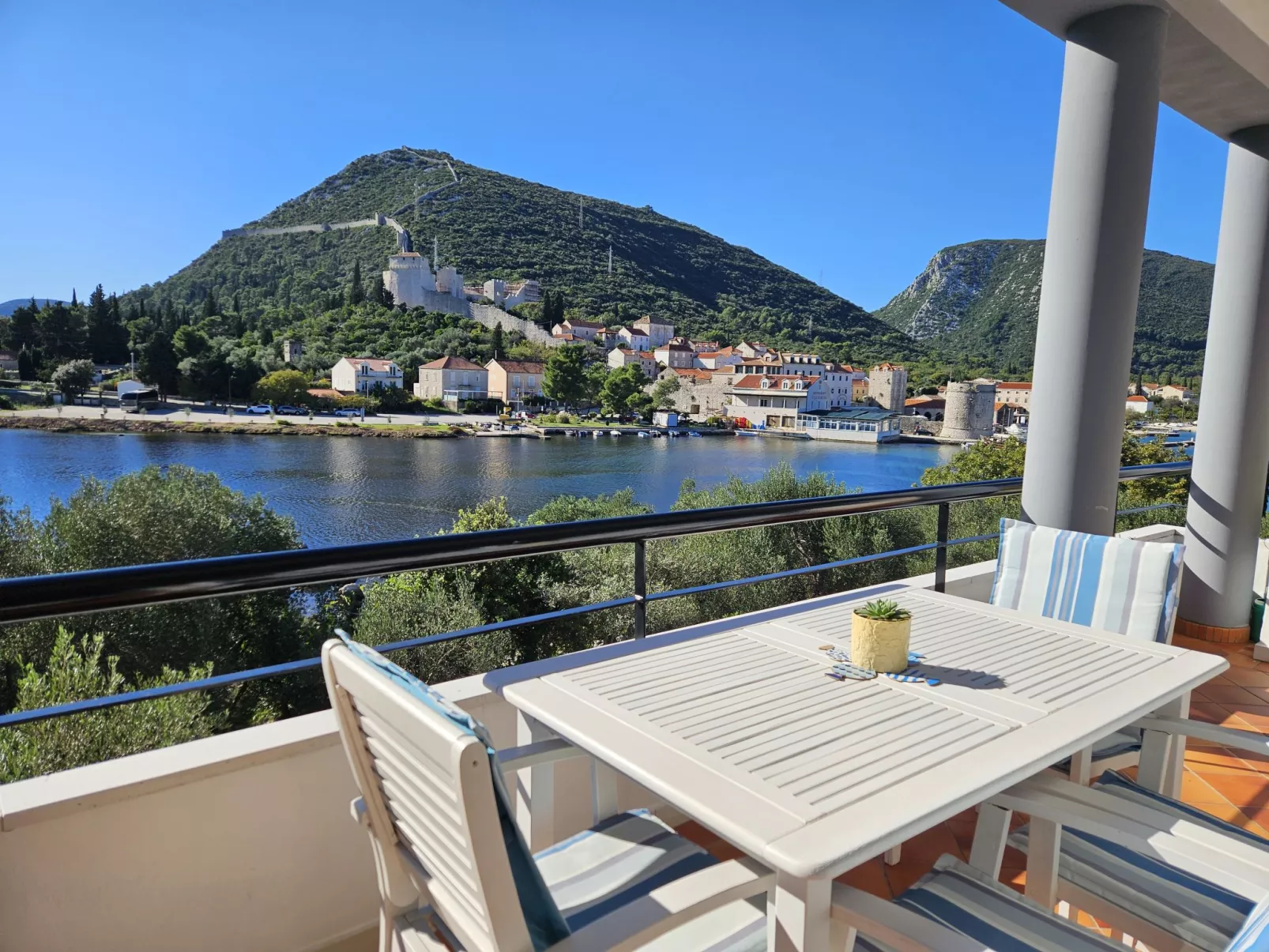 Waterfront Oasis - Dehors