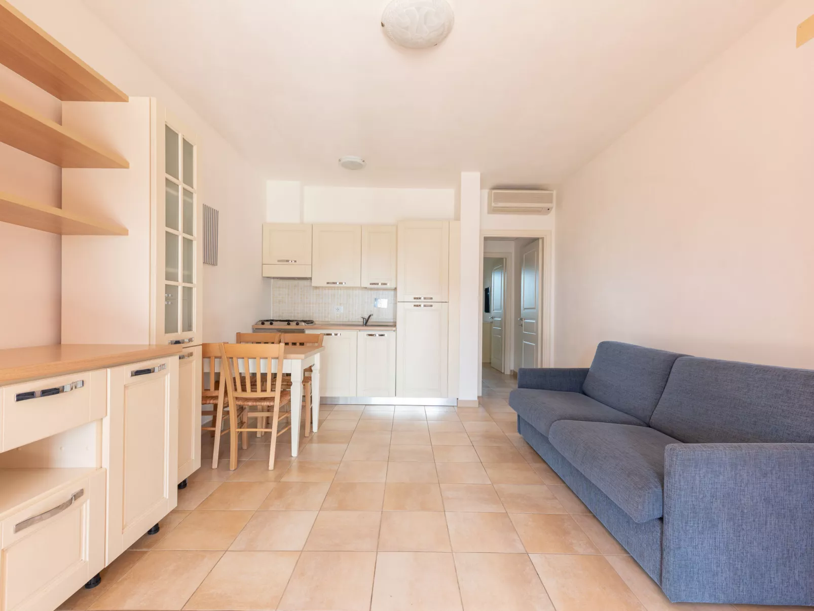 Aba Village - Dedans