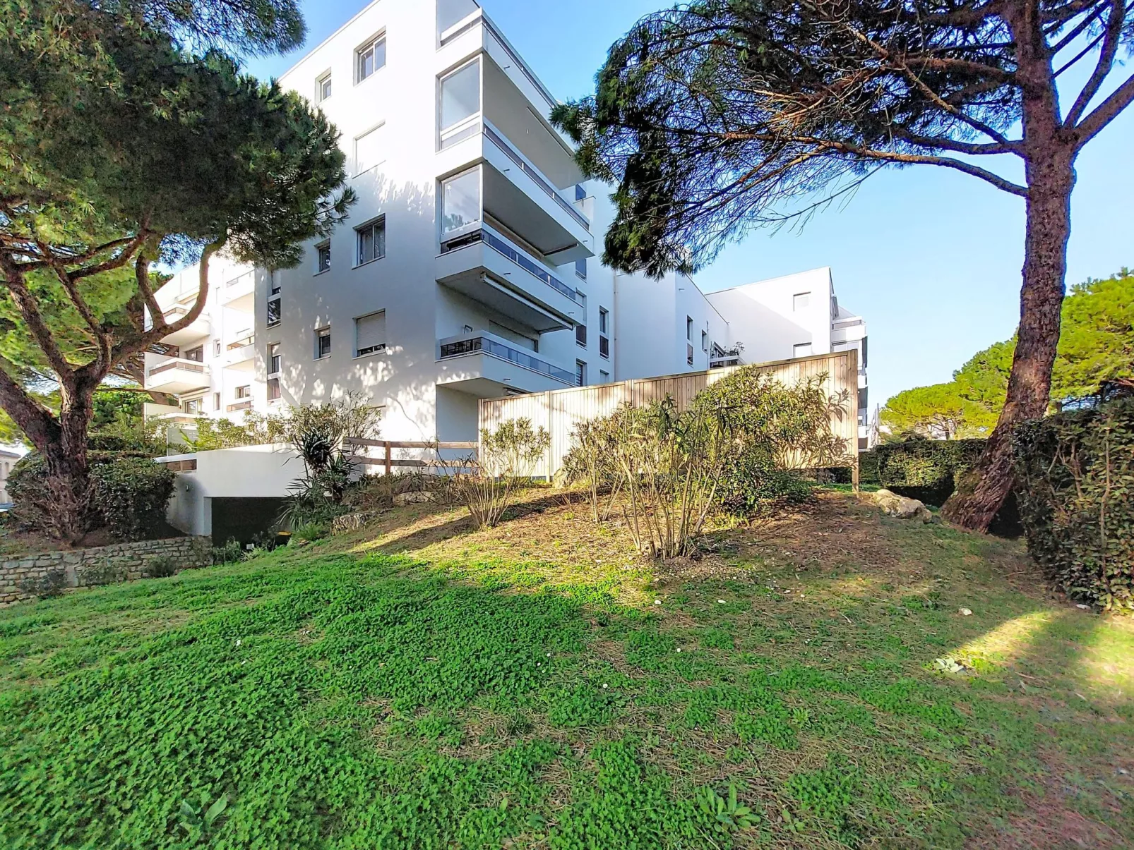 Résidence de Mons - Draußen