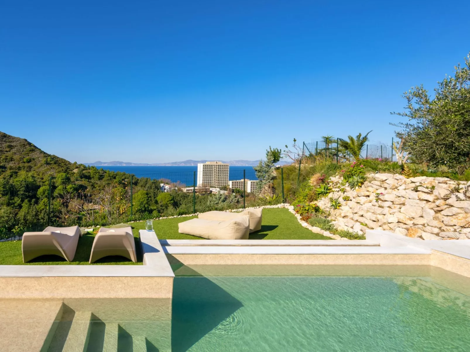 "Adamas Villa Rhodos" - Dehors