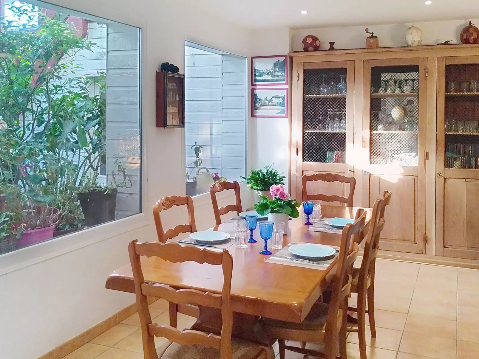 Le Paradis des Fleurs - Dedans