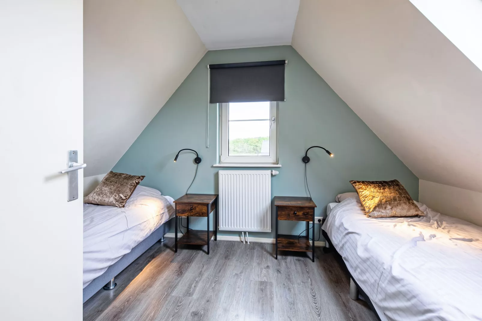 Wulpenweid 12 en 12A-Bedroom