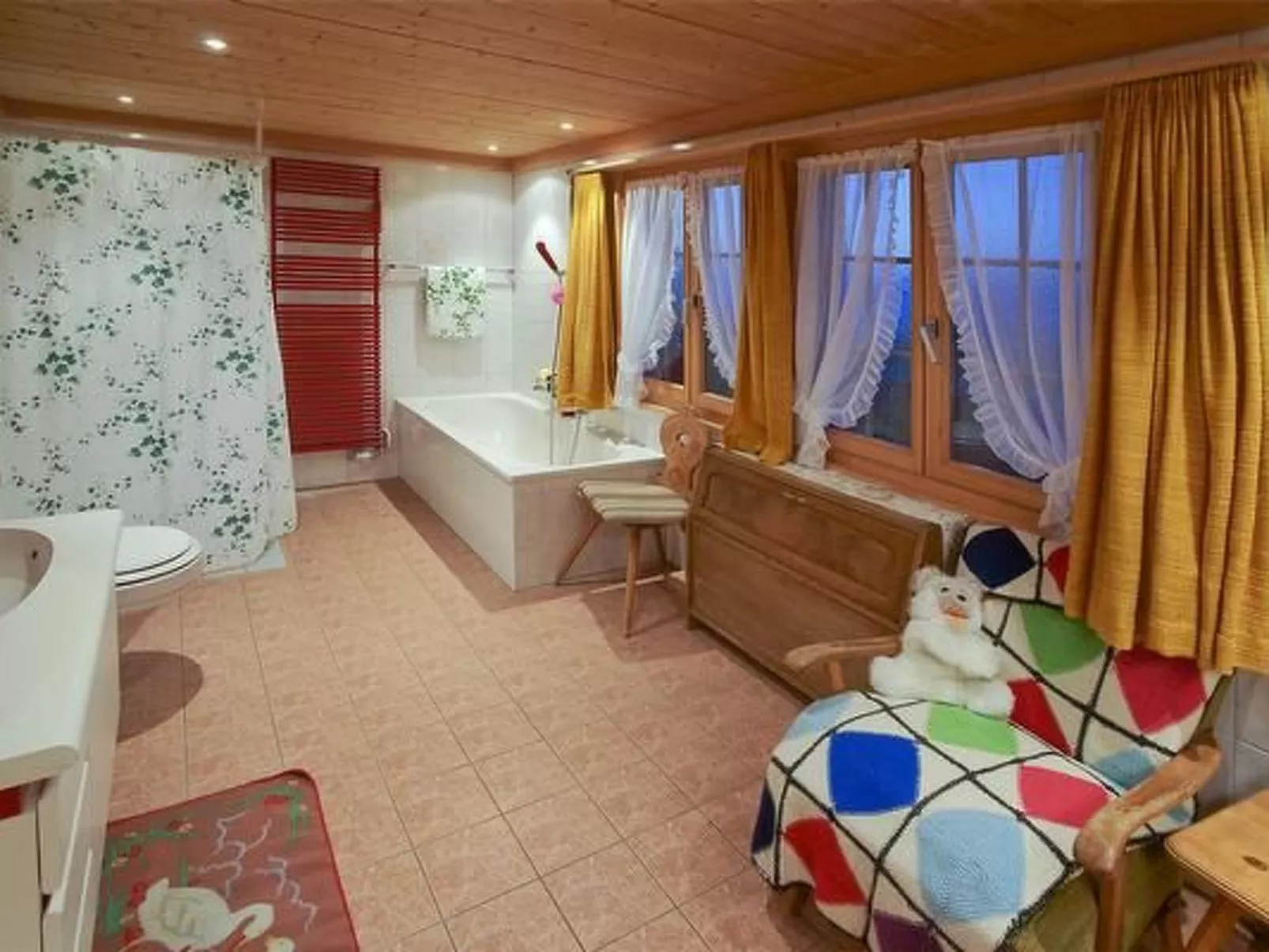 Charmante Ferienwohnung Murmeli - Dedans