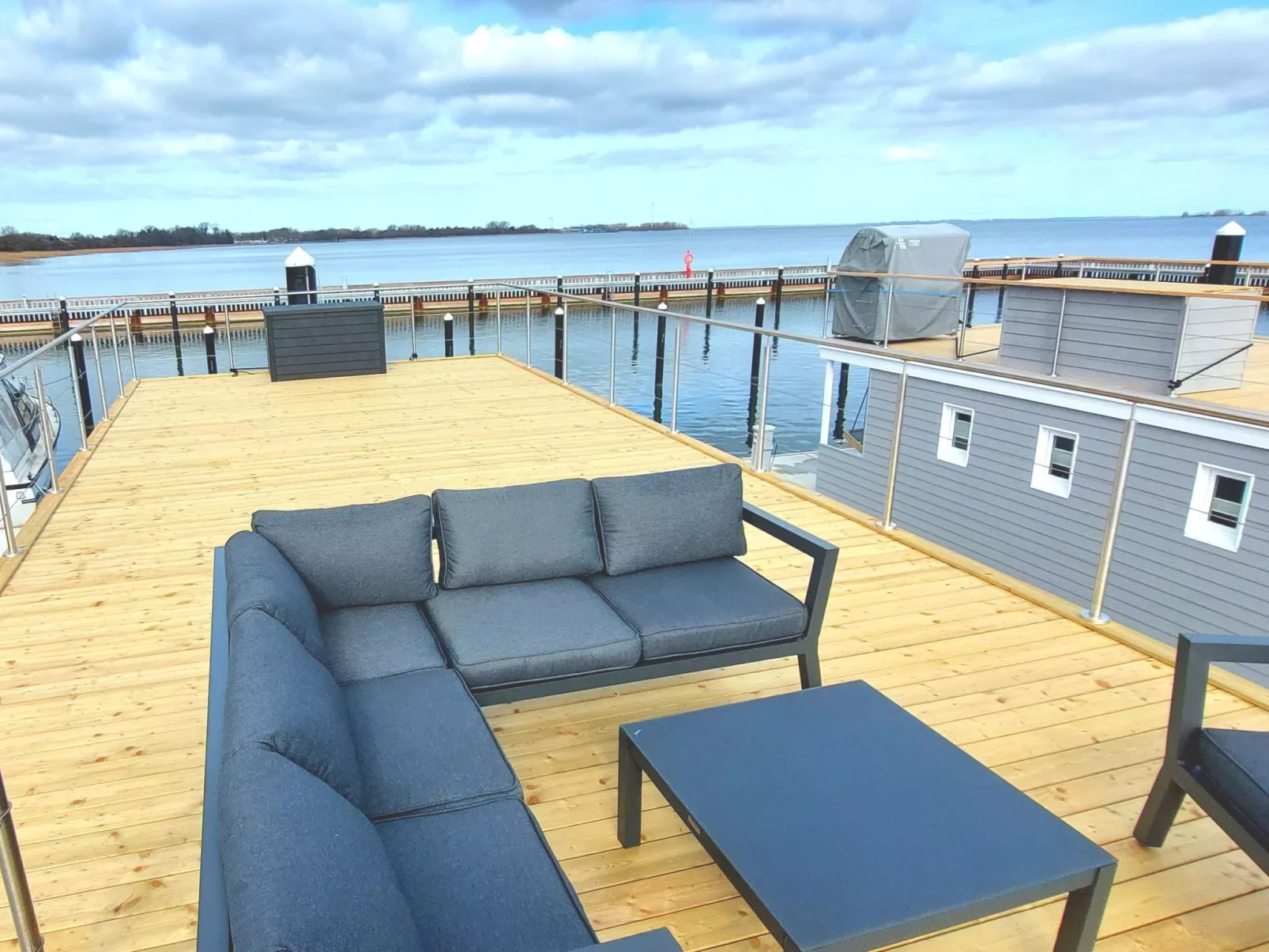 Hausboot Tosca - Drinnen