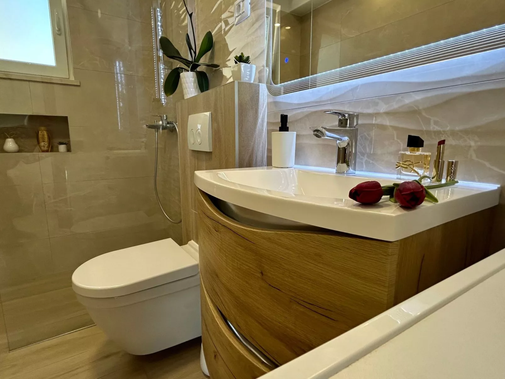 Diva mit privatem Pool - Image-tags.info