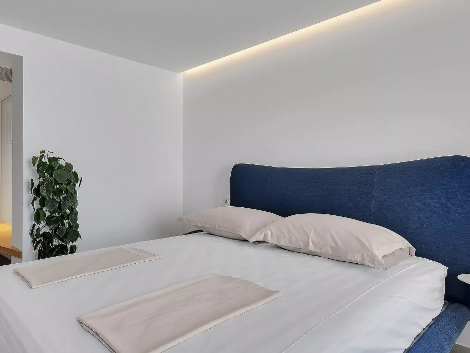 Villa Di Arte - Junior Suite 02. - Inside