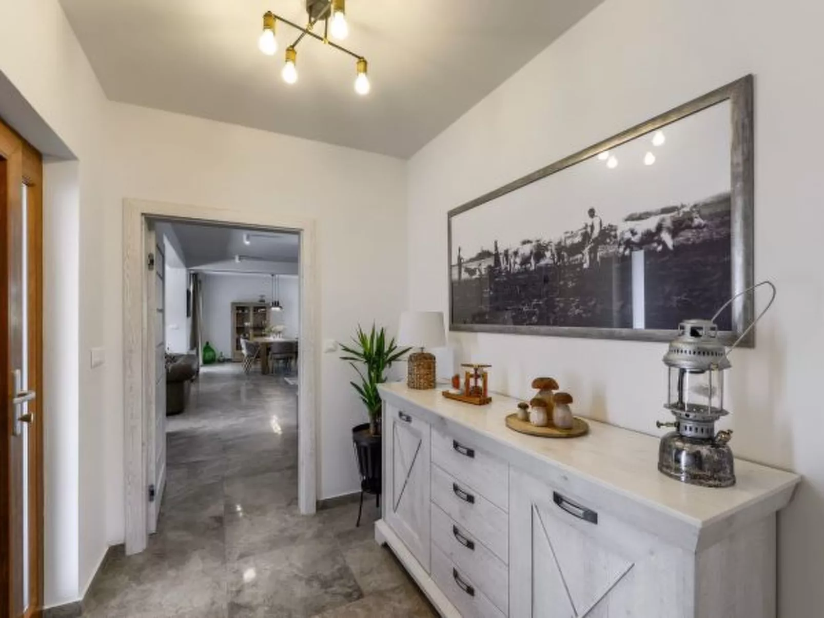 Villa Andamalu with heated pool - Image-tags.info