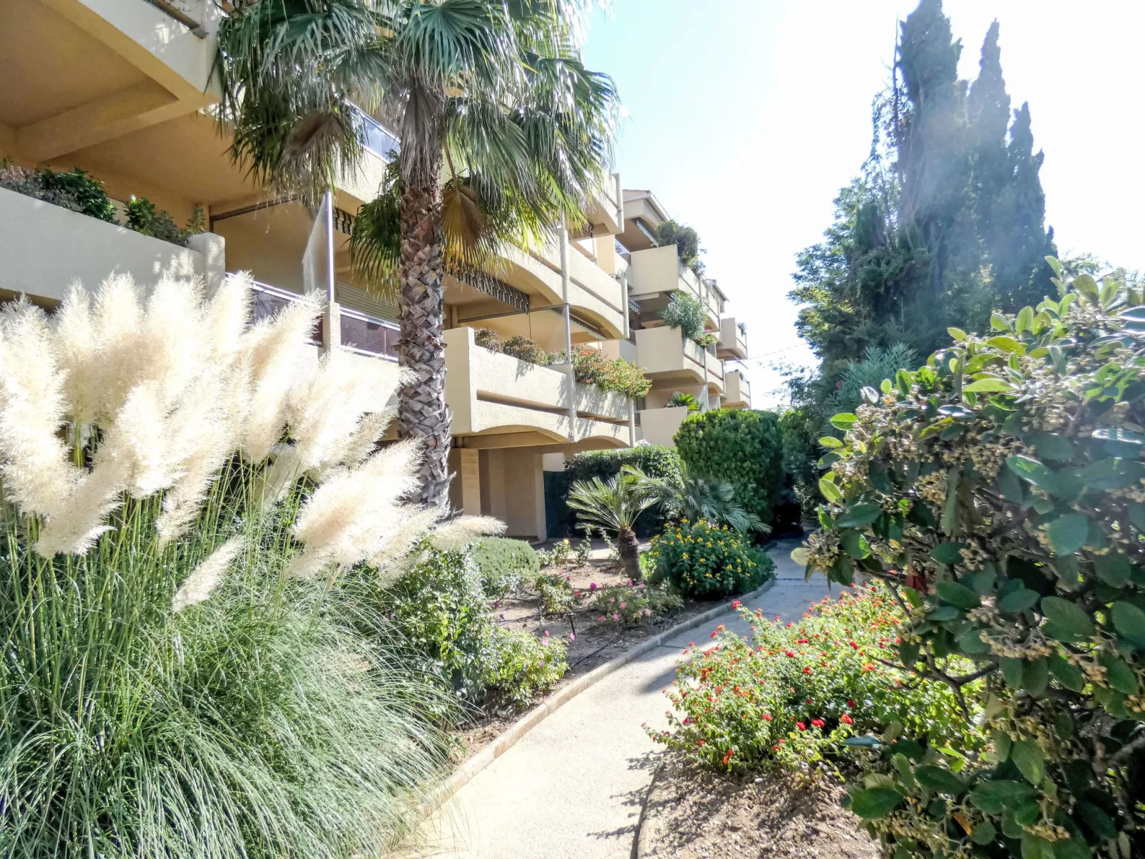 Les Jardins du Soleil - Draußen