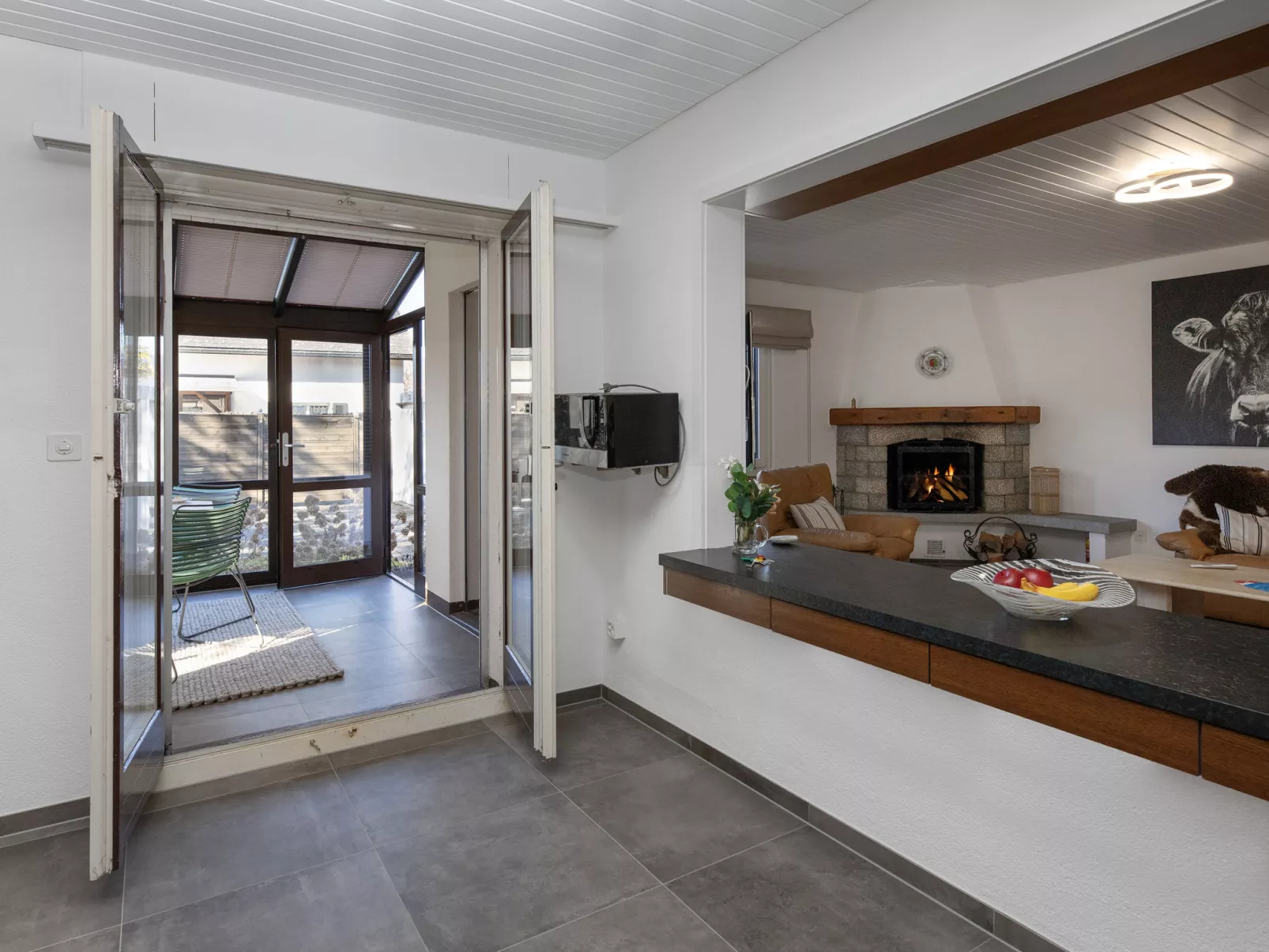 Sous-le-Moulin - Inside