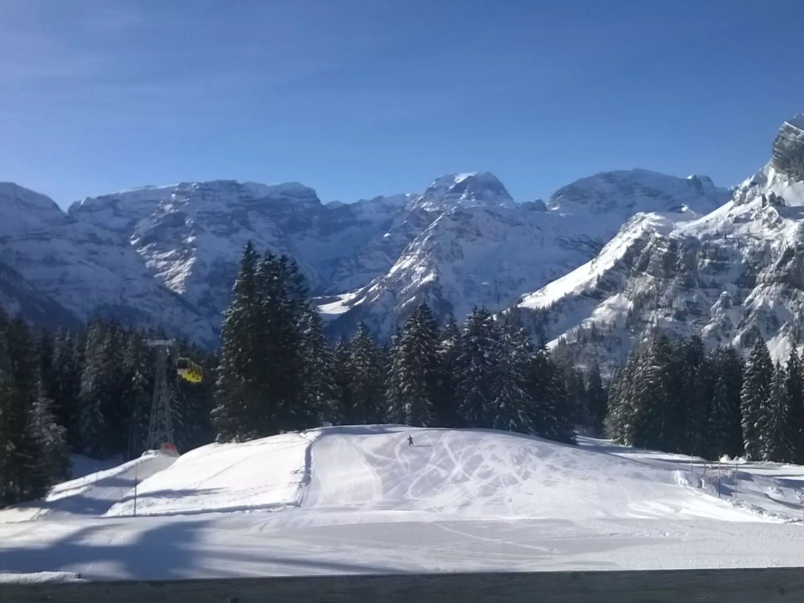 Mattishüüsli - Dehors