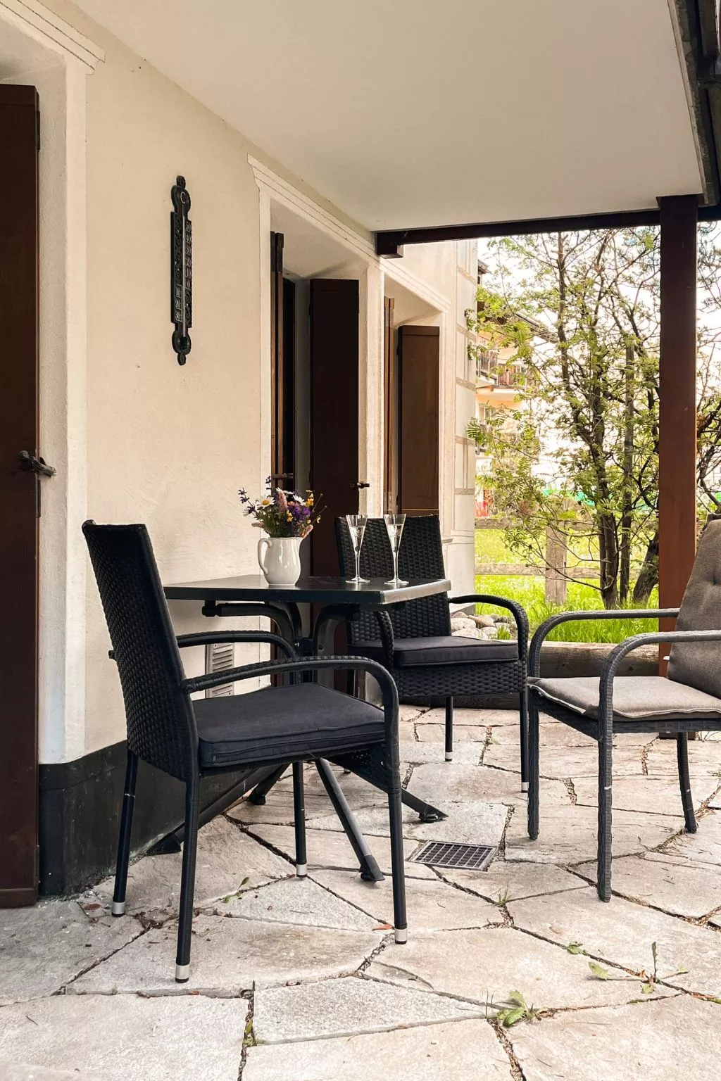 Curtin Duas - Draußen